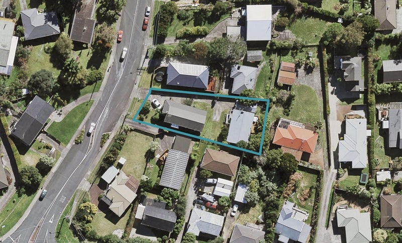 2/3 Ellice Road, Tōtara Vale, Auckland - Carousel 1