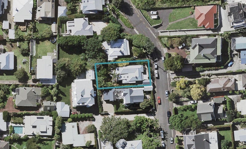 17 Mays Street, Devonport, Auckland - Carousel 1