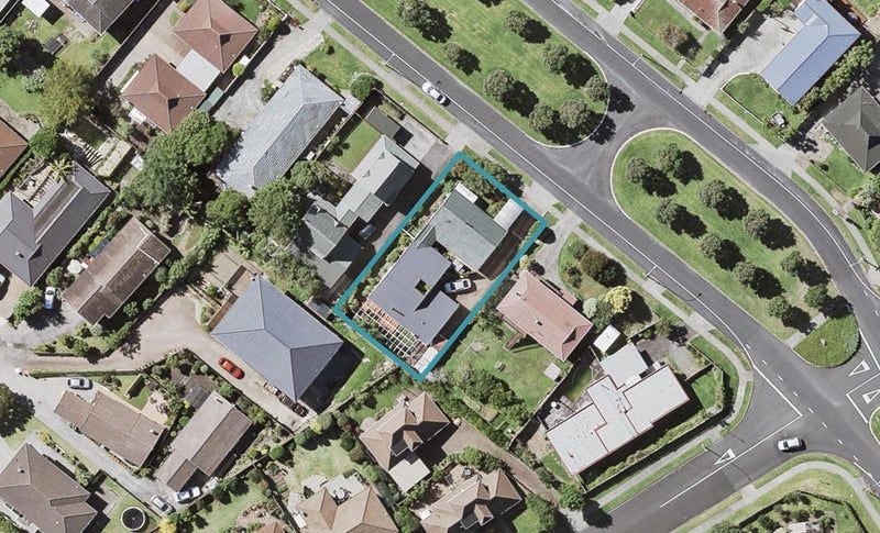 47A Highland Park Drive, Highland Park, Auckland - Carousel 1