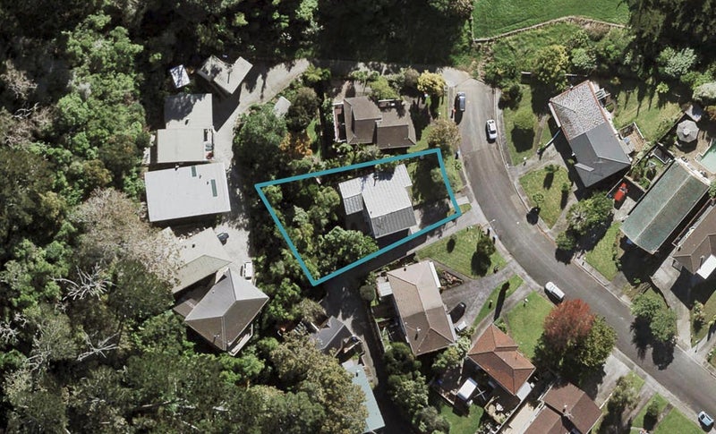 54 Bel Air Drive, Hillsborough, Auckland - Carousel 1