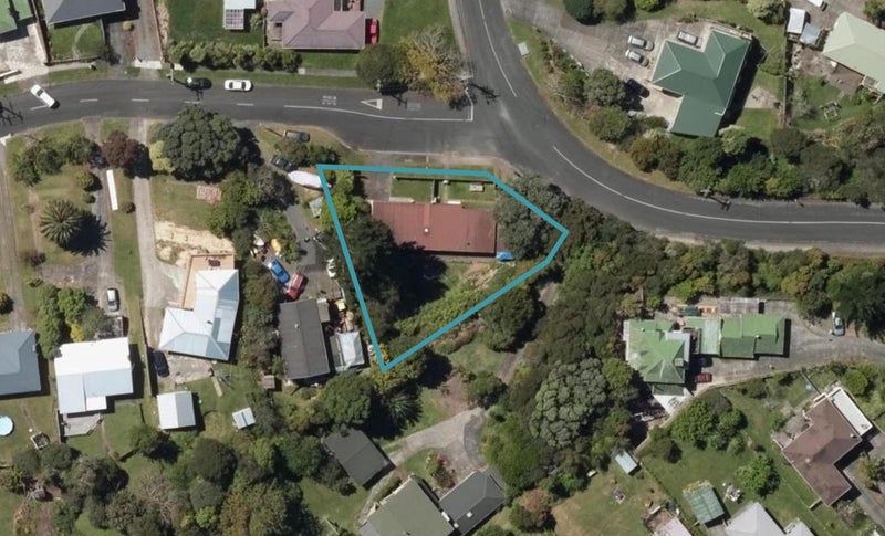 5 Hilltop Avenue, Morningside, Whangārei - Carousel 1