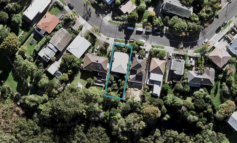 34 Westmere Crescent, Westmere, Auckland - Carousel 1