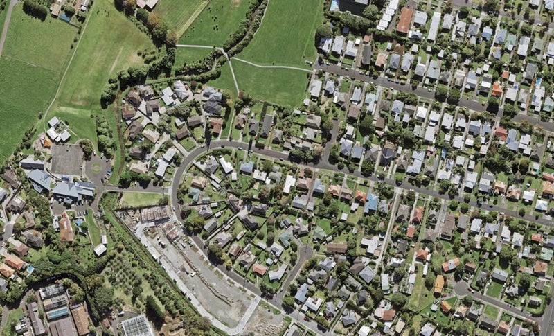 131 Haverstock Road, Sandringham, Auckland - Carousel 1