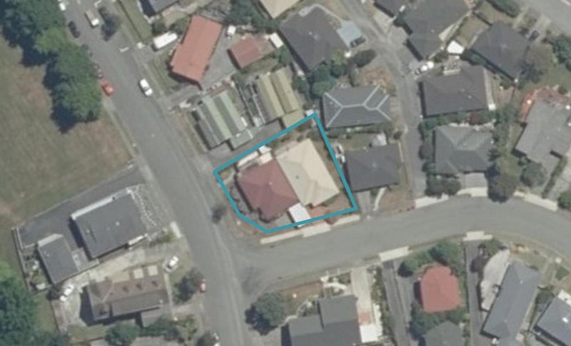 2/1 Flaxmore Place, Bishopdale, Nelson - Carousel 1