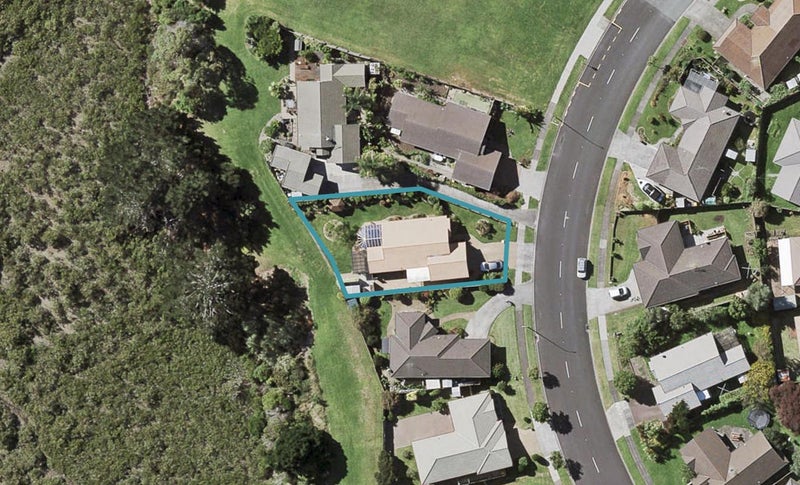 155 Burswood Drive, Burswood, Auckland - Carousel 1