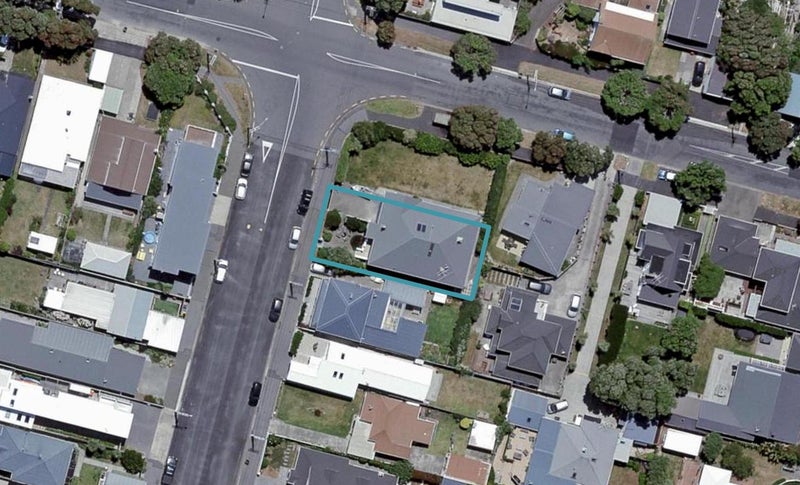 19 Monro Street, Seatoun, Wellington - Carousel 1