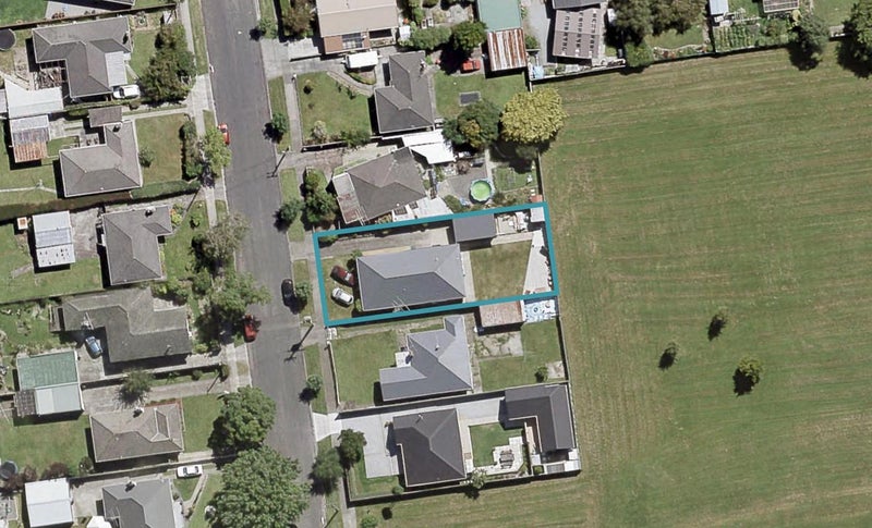 34 Clyma Street, Elderslea, Upper Hutt - Carousel 1