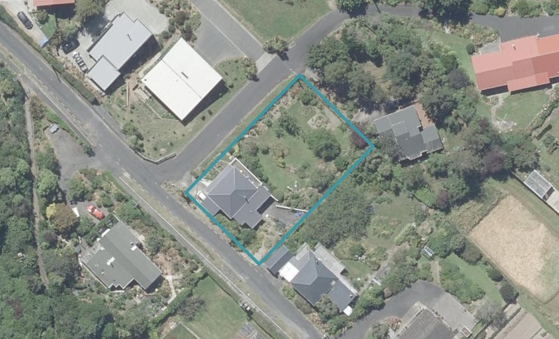 21 Shandon Street, Roseneath, Port Chalmers - Carousel 1