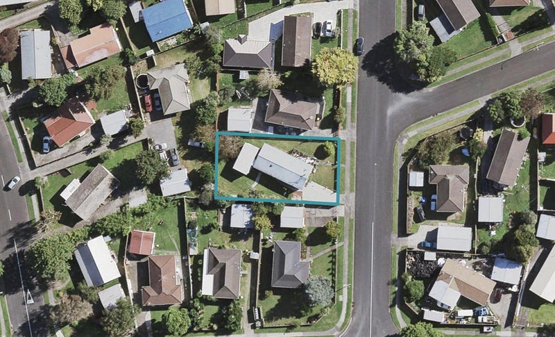 4 Foxlaw Street, Randwick Park, Auckland - Carousel 1