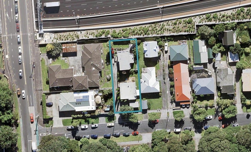 6A Sutherland Road, Point Chevalier, Auckland - Carousel 1