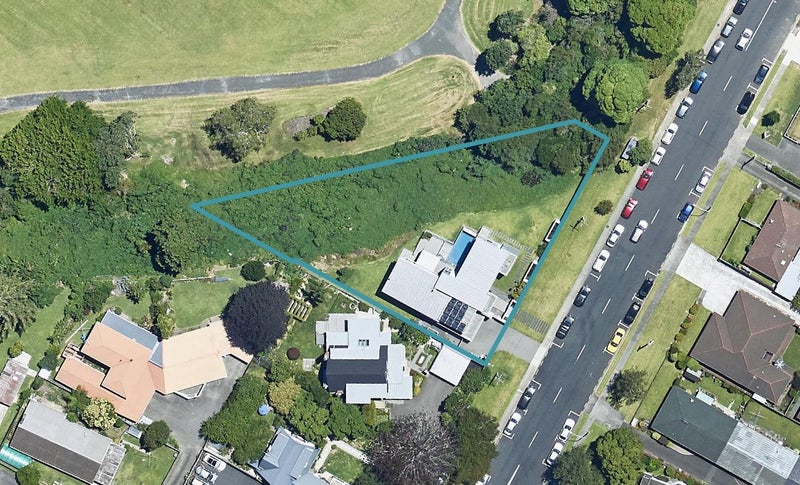 83 Edgecumbe Road, Tauranga, Tauranga - Carousel 1