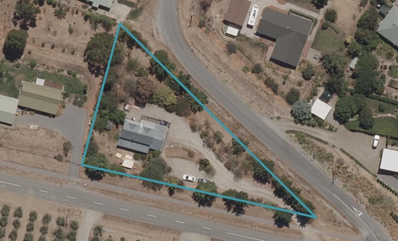 54 Hall Road, Bannockburn, Cromwell - Carousel 1