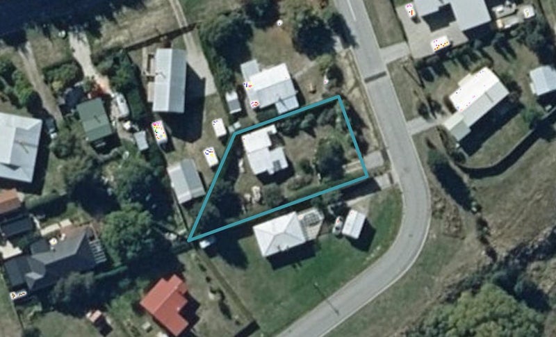 16 Wexford Street, Albert Town, Wanaka - Carousel 1