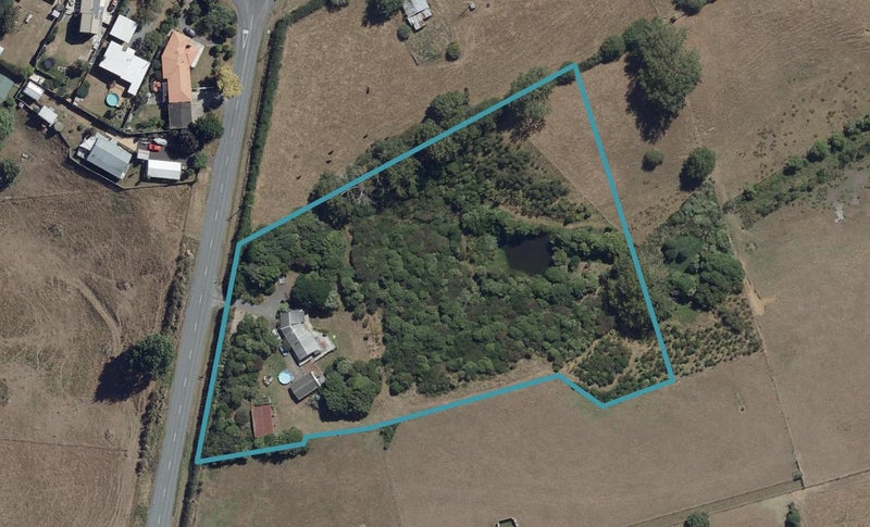 264 Brymer Road, Baverstock, Hamilton - Carousel 1