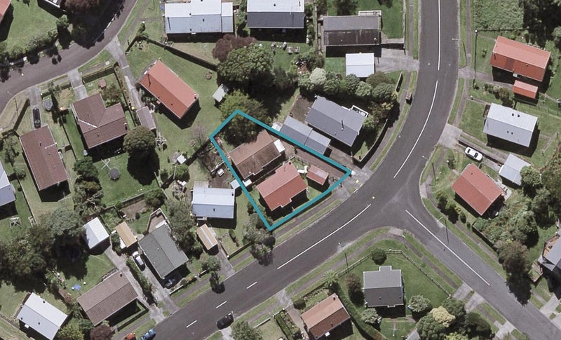 39B Riversdale Drive, Merrilands, New Plymouth - Carousel 1