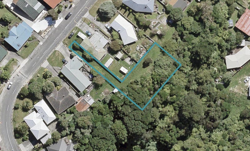 79 Holborn Drive, Stokes Valley, Lower Hutt - Carousel 1