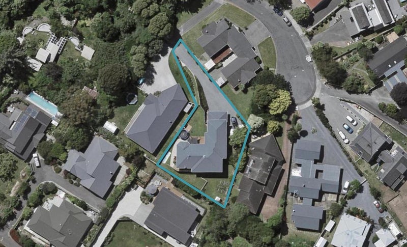 2C Kew Grove, Raumati Beach, Paraparaumu - Carousel 1