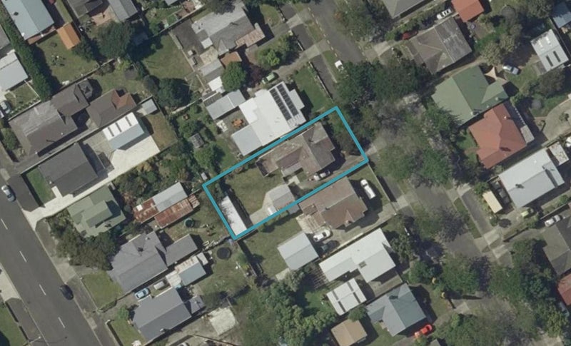 18 Kingswood Street, Takaro, Palmerston North - Carousel 1