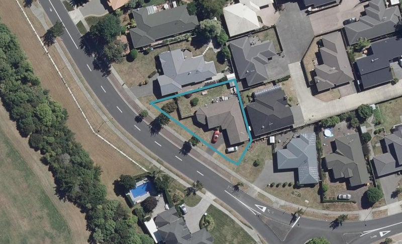 20 Callum Brae Drive, Rototuna, Hamilton - Carousel 1