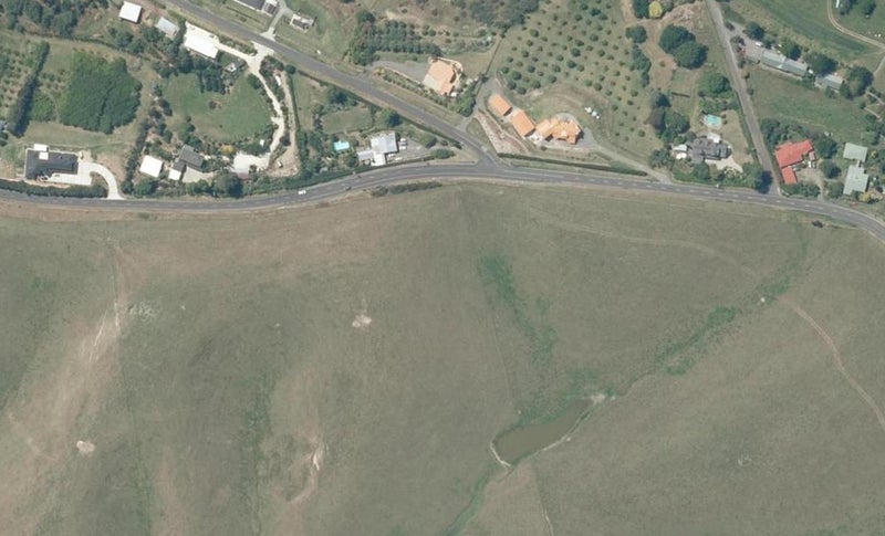 3 Priory Place, Poraiti, Napier - Carousel 1
