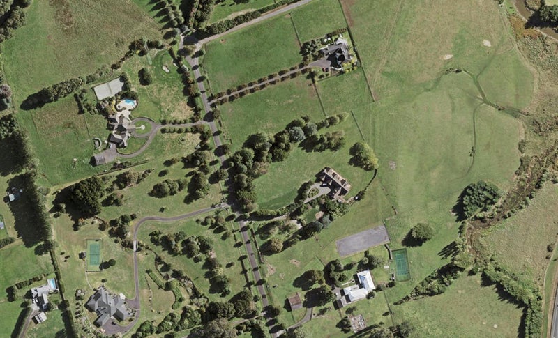 12 Careyme Road, Karaka, Papakura - Carousel 1