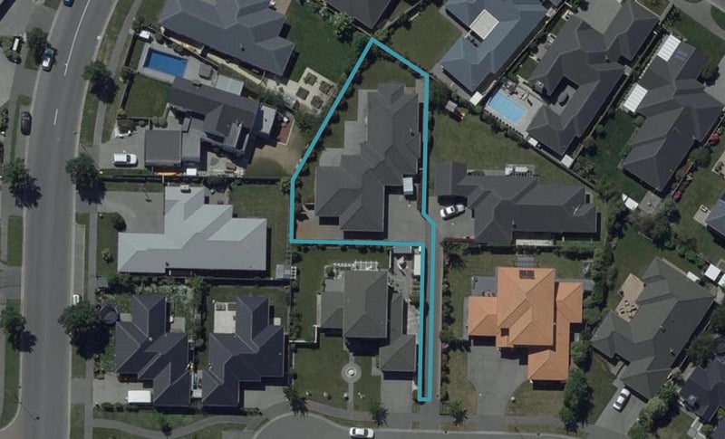 16 Donovan Place, Aidanfield, Christchurch - Carousel 1
