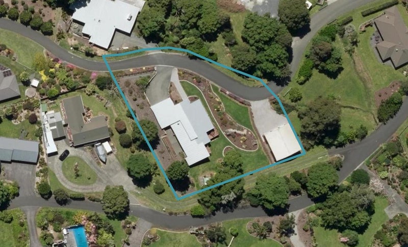 13 Stoneybrook Lane, Kamo, Whangarei - Carousel 1