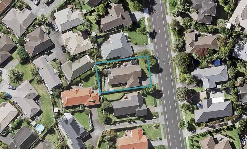 39 Nicholas Road, Somerville, Manukau - Carousel 1