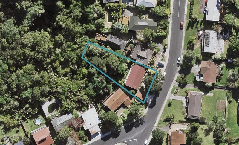 21 Pemberton Avenue, Bayview, Auckland - Carousel 1