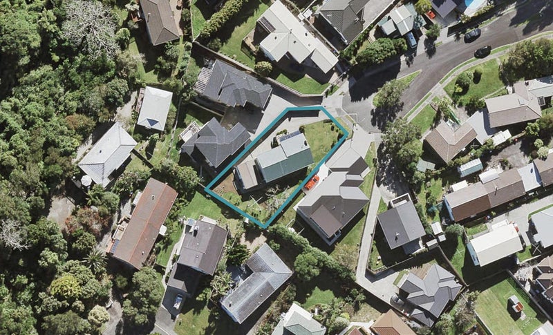 7 Rangitane Place, Lynfield, Auckland - Carousel 1