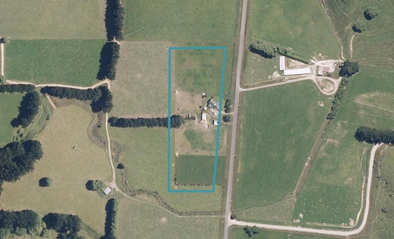 148 Hinemoa Valley Road, Kaitawa, Pahiatua - Carousel 1