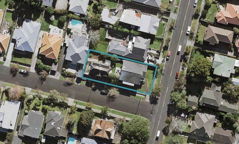 29 Ferryhill Road, Epsom, Auckland - Carousel 1
