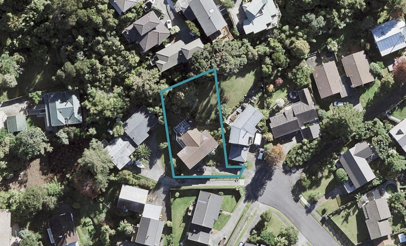 18 Branston Avenue, Browns Bay, Auckland - Carousel 1