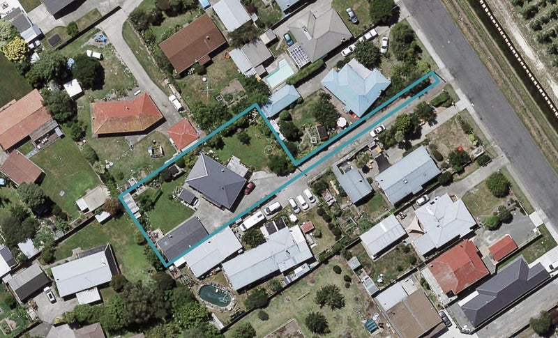 417 Collinge Road, Mayfair, Hastings - Carousel 1