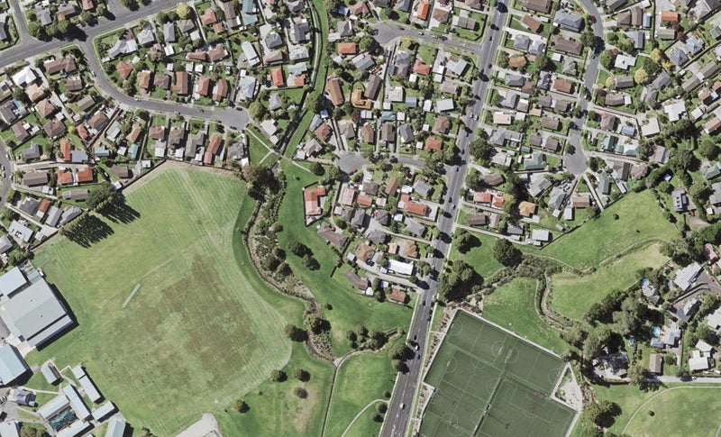 419A Bucklands Beach Road, Bucklands Beach, Auckland - Carousel 1