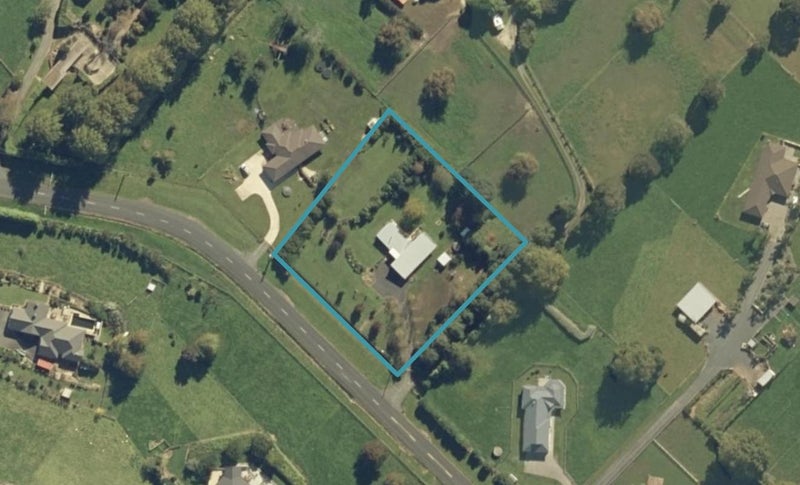 36B Eureka Road, Eureka, Hamilton - Carousel 1