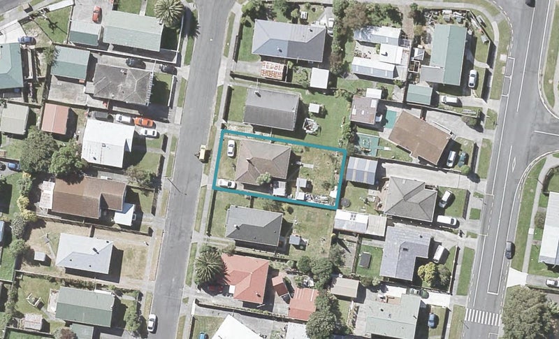 46 Hamstead Street, Wainuiomata, Lower Hutt - Carousel 1