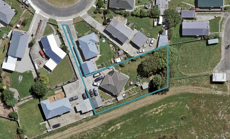 15 Moray Crescent, Grasmere, Invercargill - Carousel 1