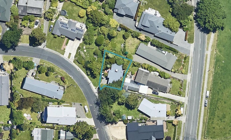 1A Kerswell Terrace, Tihiotonga, Rotorua - Carousel 1