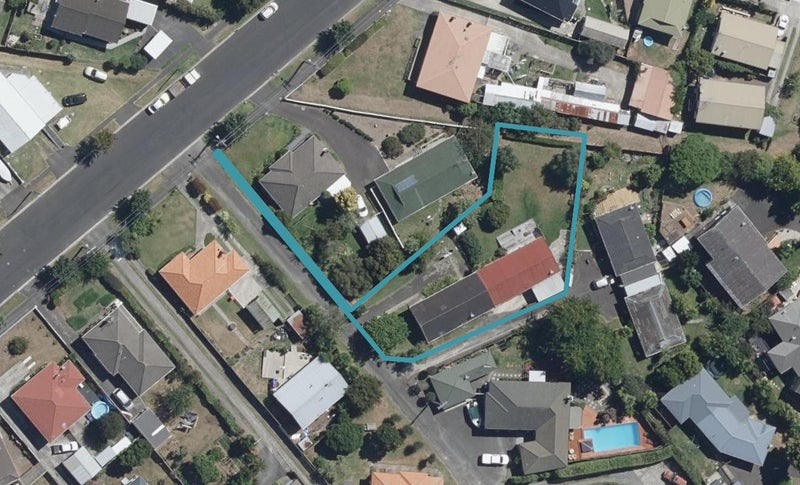 1/9 Storey Avenue, Forest Lake, Hamilton - Carousel 1