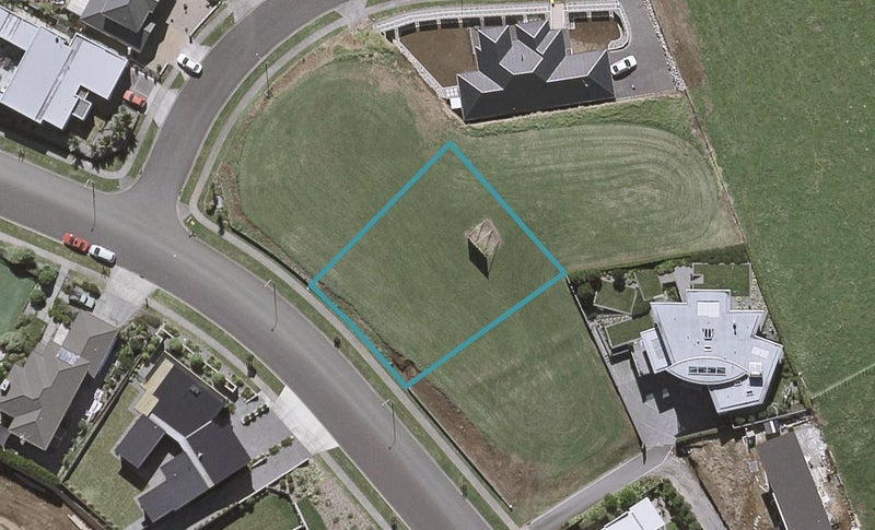 20 Links Drive, Waiwhakaiho, New Plymouth - Carousel 1