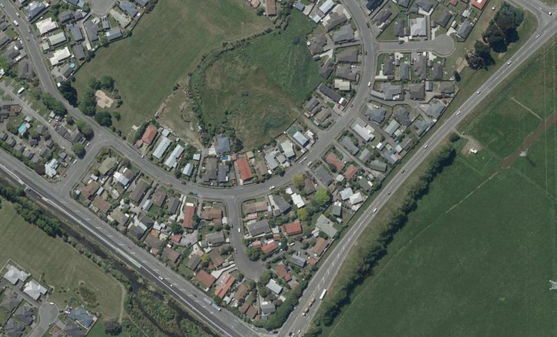70 Bayswater Crescent, Bromley, Christchurch - Carousel 1