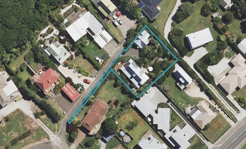 65 Douglas Street, Okitu, Gisborne - Carousel 1