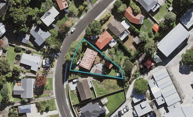23 Compton Street, Hillcrest, Auckland - Carousel 1