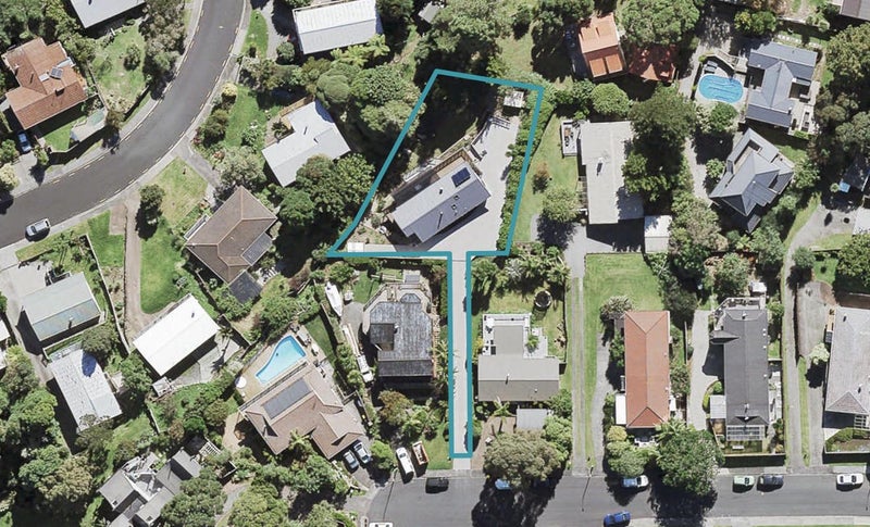 37 Mayall Avenue, Beach Haven, Auckland - Carousel 1