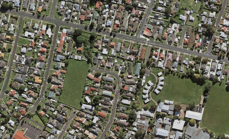 41 Alexander Avenue, Papatoetoe, Auckland - Carousel 1