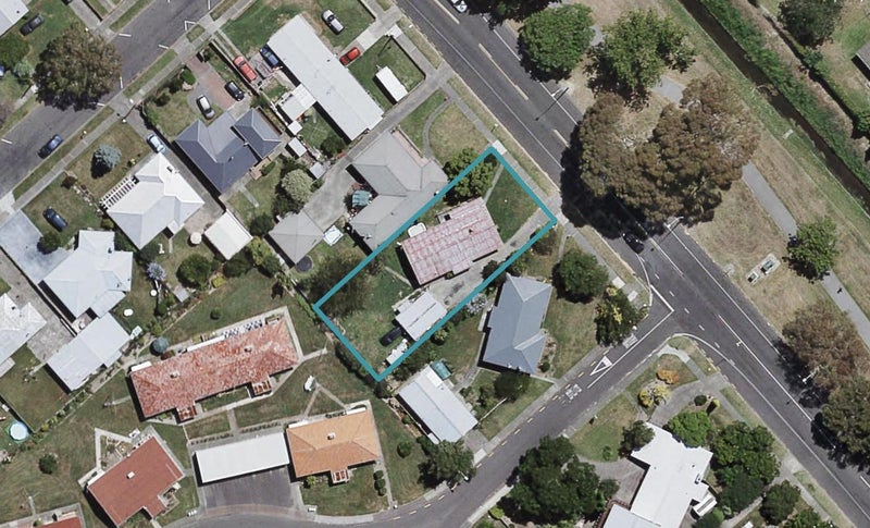 27 Riverbend Road, Onekawa, Napier - Carousel 1