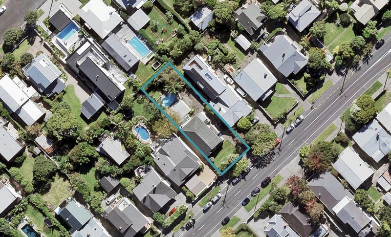 107 West End Road, Westmere, Auckland - Carousel 1