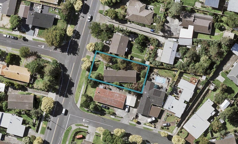 66 Gossamer Drive, Pakuranga Heights, Auckland - Carousel 1