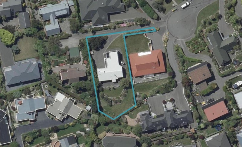 20 Petworth Place, Westmorland, Christchurch - Carousel 1